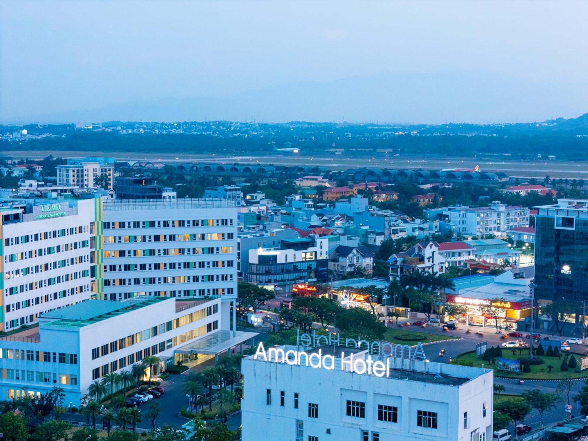 Hold Amanda Boutique Hotel Дананг Екстер'єр фото